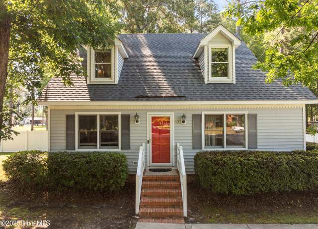 Property at 443 Mill St, Greenville, NC 27858, 3 beds, 2 baths