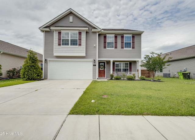 Property at 411 Isabelle St, New Bern, NC 28560, 3 beds, 2.5 baths
