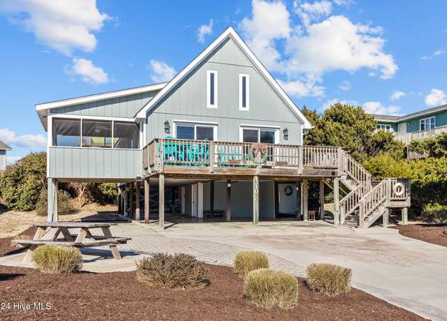 Property at 1310 Ocean Dr, Emerald Isle, NC 28594, 3 beds, 1.5 baths