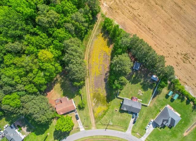 Property at 1105 Shellie Dr, Elizabeth City, NC 27909