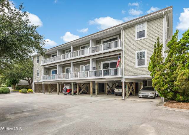 Property at 608 W Brown St Apt C, Southport, NC 28461, 2 beds, 2 baths
