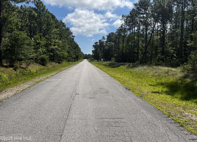 Property at 139 W Boiling Spring Rd, Boiling Spring Lakes, NC 28461
