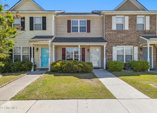Property at 204 Springwood Dr, Jacksonville, NC 28546, 2 beds, 1.5 baths