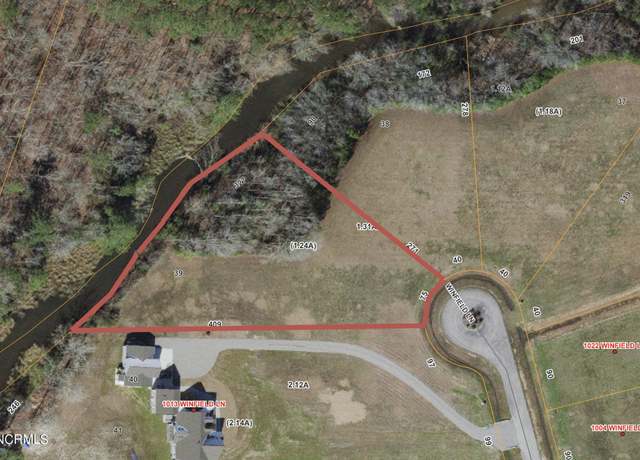 Property at 39 Sr 1767 Off Ln, Pinetown, NC 27865