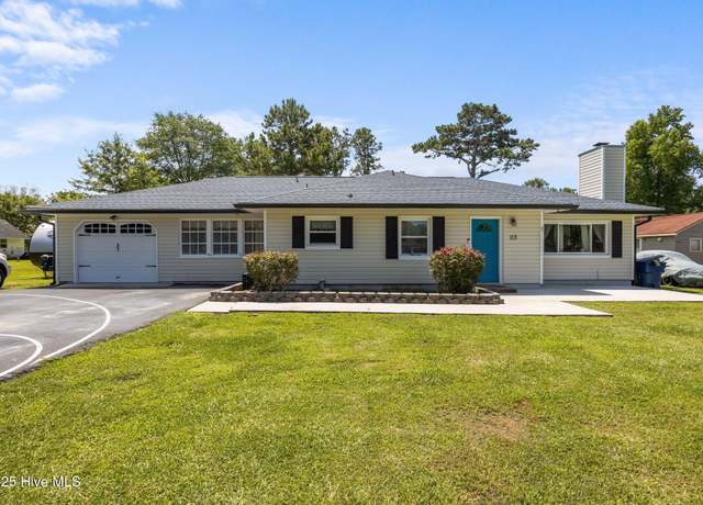 Property at 113 Nunn St, Havelock, NC 28532, 4 beds, 2 baths