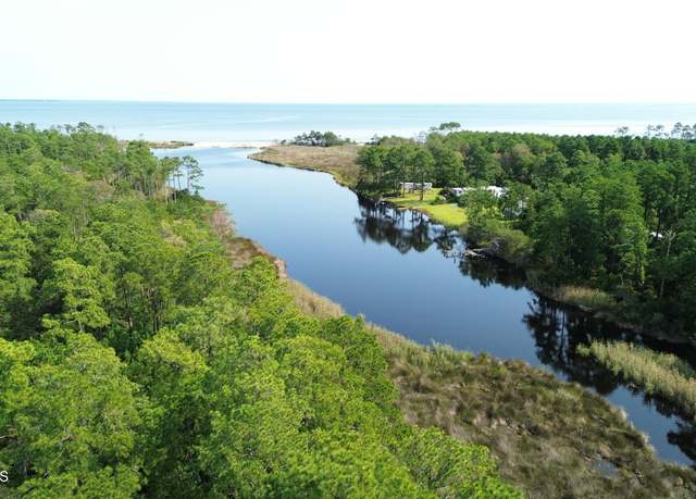Property at 296 Sandy Point Dr, Beaufort, NC 28516