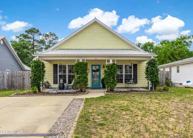 Property at 131 NE 33rd St, Oak Island, NC 28465, 3 beds, 2 baths