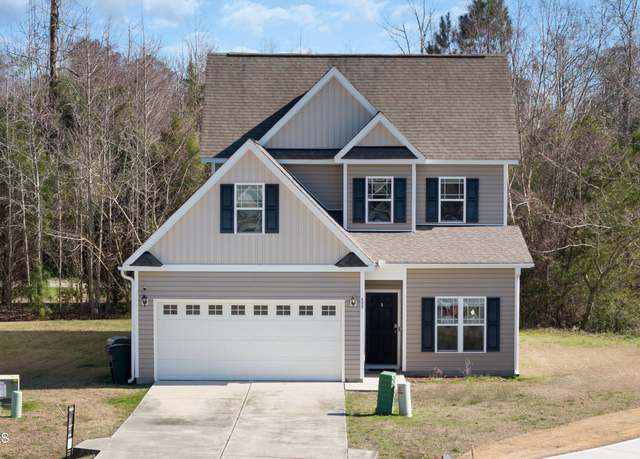 Property at 454 Peregrine Ridge Dr, New Bern, NC 28560, 5 beds, 2.5 baths