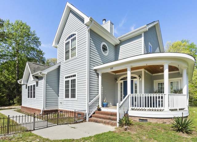 Property at 115 Sterling Dr, Sneads Ferry, NC 28460, 3 beds, 3 baths