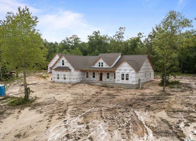 Property at 530 Harrow Dr, Carthage, NC 28327, 4 beds, 3.5 baths