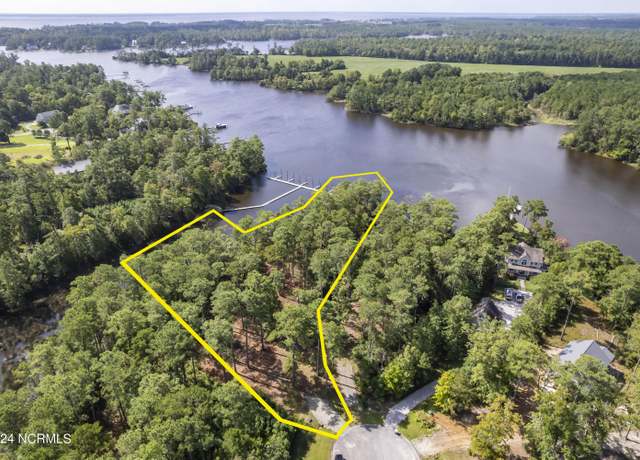 Property at 149 Queen Annes Ct, Oriental, NC 28571