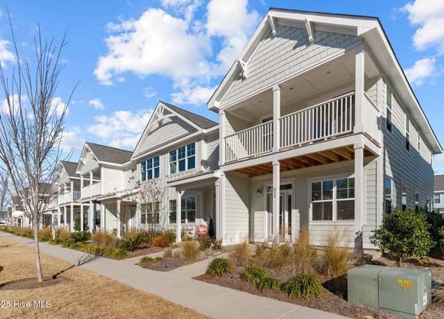 Property at 929 Wharton Ave, Wilmington, NC 28412, 2 beds, 2.5 baths