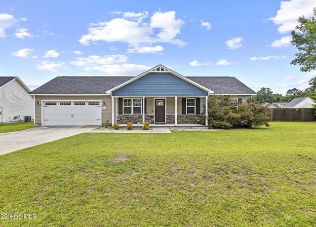 Property at 205 Peaceful Ln, Hubert, NC 28539, 3 beds, 2 baths