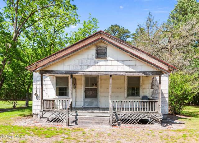 Property at 27 Cc Rd, Vanceboro, NC 28586, 3 beds, 1 bath