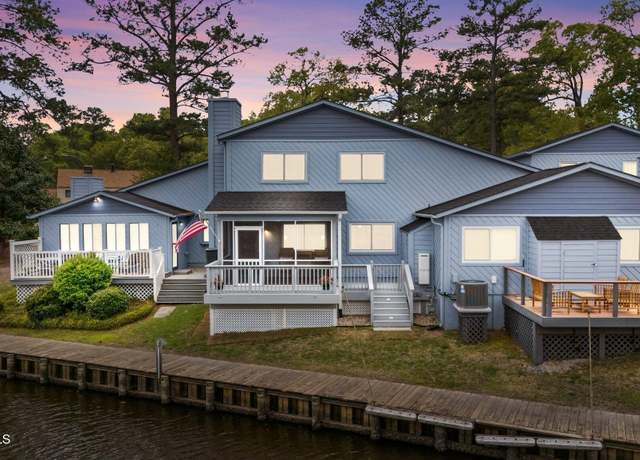 Property at 2 Harbour Walk, New Bern, NC 28562, 2 beds, 2 baths