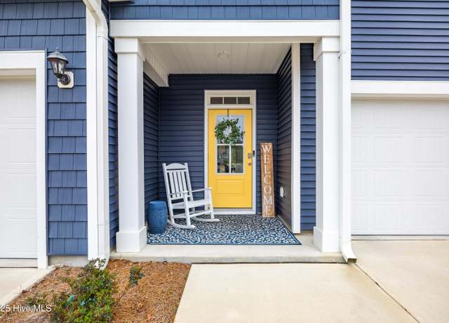 Property at 3659 Roseblossom Dr, Leland, NC 28451, 3 beds, 2.5 baths