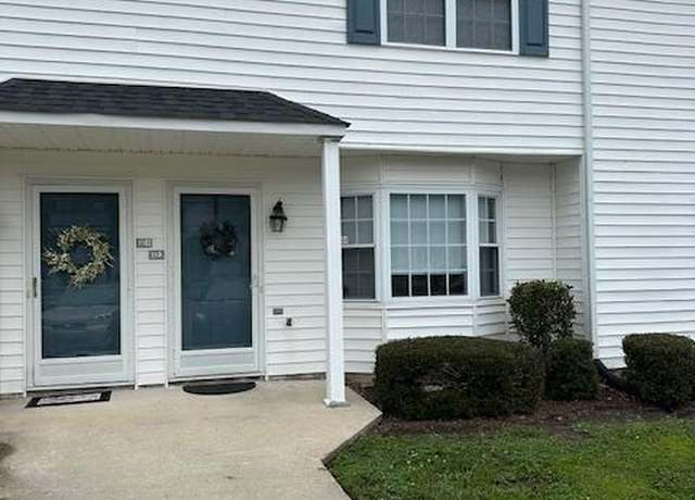 Property at 3985 Sterling Pointe Dr Unit Eee-2, Winterville, NC 28590, 2 beds, 1.5 baths