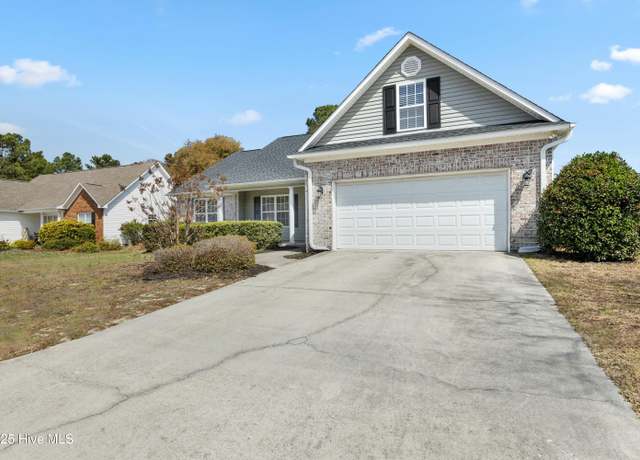 Property at 316 Emerald Ridge Dr, Hampstead, NC 28443, 3 beds, 2 baths