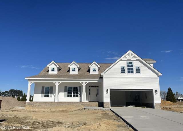 Property at 1030 Buckley Dr, Grimesland, NC 27837, 3 beds, 3.5 baths