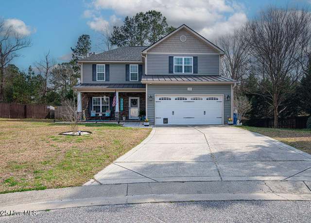 Property at 125 Katrina St, Sneads Ferry, NC 28460, 3 beds, 2.5 baths