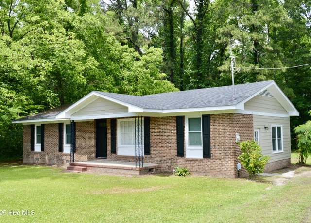 Property at 2692 Mt Herman Church Rd, Snow Hill, NC 28580, 3 beds, 1 bath