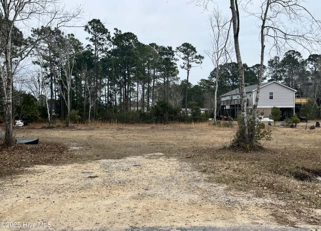 Property at 4144 9th St SE, Southport, NC 28461