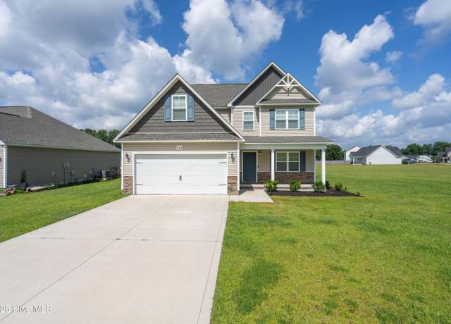 Property at 260 Sewell Rd, Jacksonville, NC 28540, 3 beds, 2.5 baths
