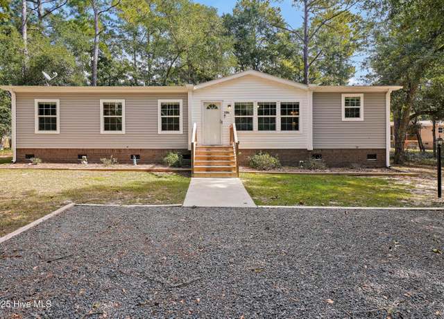 Property at 3364 Teakwood Ct SE, Bolivia, NC 28422, 3 beds, 2 baths