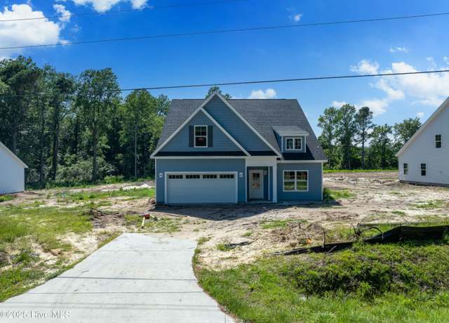 Property at 356 Hardison Rd, Holly Ridge, NC 28445, 4 beds, 3 baths