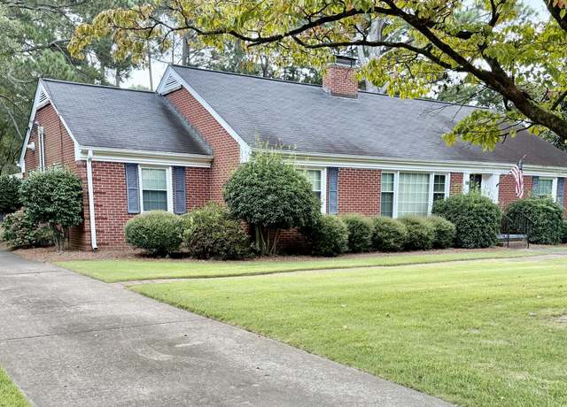 Property at 102 S Jefferson Ave, Goldsboro, NC 27530, 3 beds, 2 baths