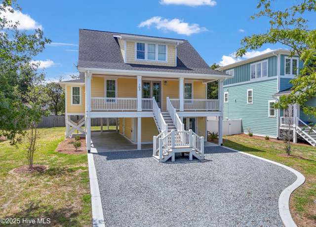 Property at 103 NE 64th St, Oak Island, NC 28465, 4 beds, 2.5 baths
