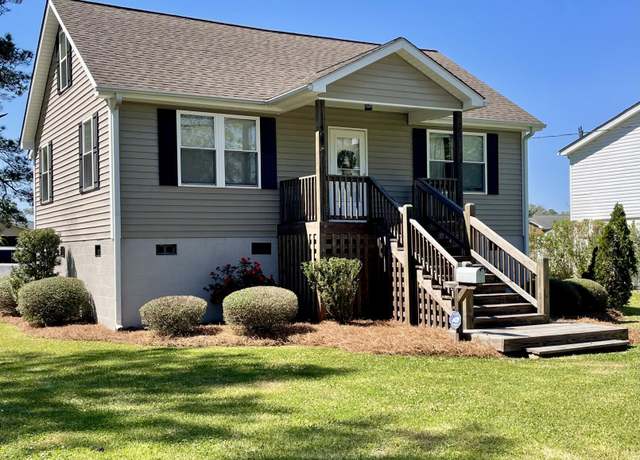 Property at 469 Lamont St, Belhaven, NC 27810, 2 beds, 1 bath