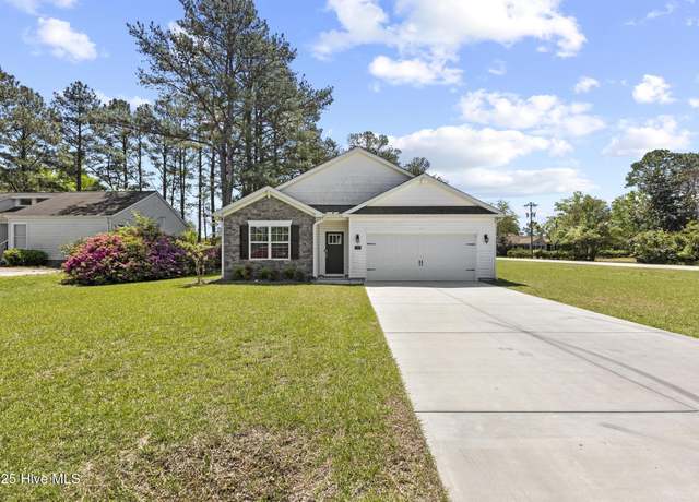 Property at 5900 Santo Domingo Ct, New Bern, NC 28560, 4 beds, 2 baths