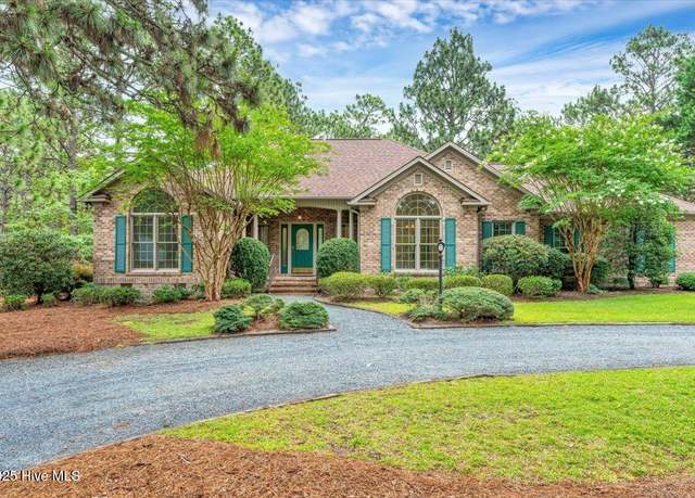 Property at 17 Windsong Pl, Whispering Pines, NC 28327, 3 beds, 2 baths