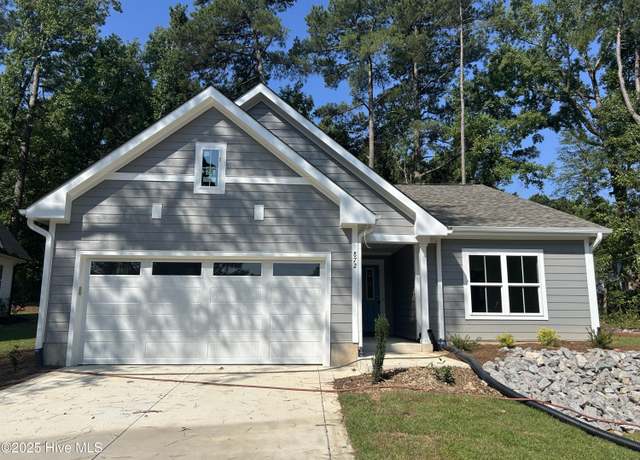 Property at 872 Elderberry Dr, Vass, NC 28394, 3 beds, 2 baths