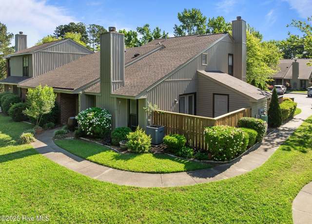 Property at 106 B Sunshine Ln, Winterville, NC 28590, 2 beds, 2 baths