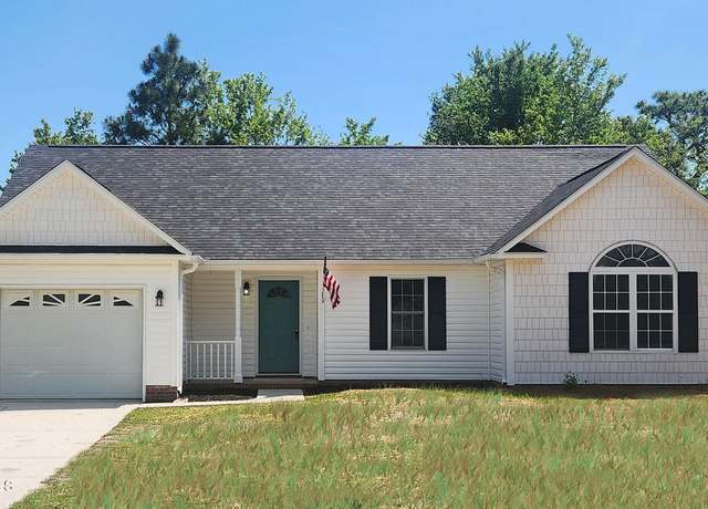 Property at 1 Willetts Dr, Southport, NC 28461, 3 beds, 2 baths