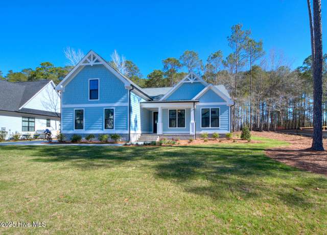 Property at 572 Hearthside Dr SE, Bolivia, NC 28422, 4 beds, 3 baths