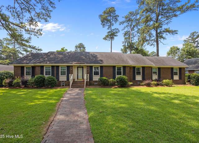 Property at 1902 York St, Kinston, NC 28504, 3 beds, 2 baths