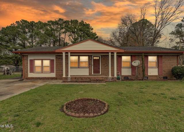 Property at 713 Oakdale Dr, Elizabeth City, NC 27909, 3 beds, 1.5 baths