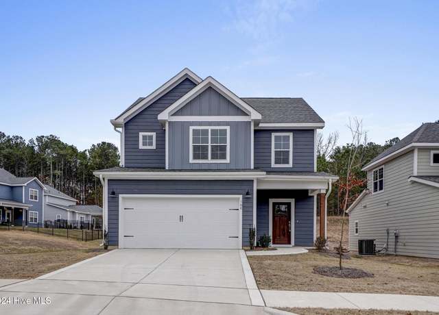 Property at 168 Carver St, Carthage, NC 28327, 3 beds, 2.5 baths