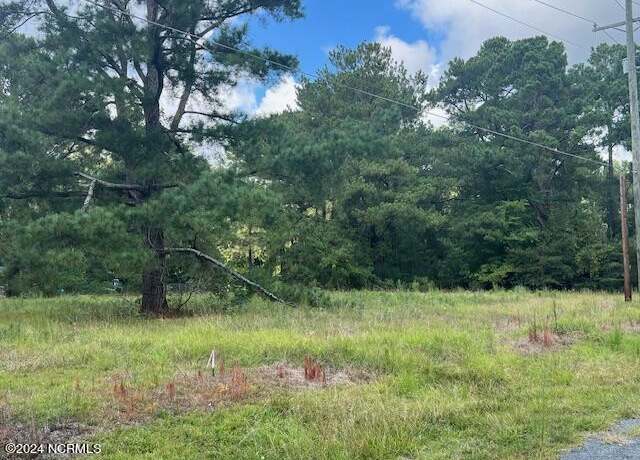 Property at 3 Ida Chapel Rd, Laurel Hill, NC 28351