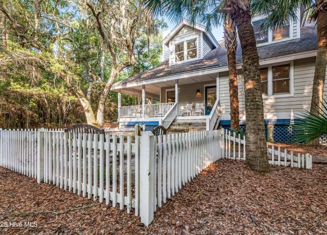 Property at 20 Fort Holmes Trl, Bald Head Island, NC 28461, 3 beds, 3 baths