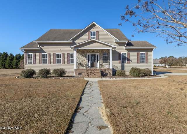 Property at 116 Spinnaker Ln, Havelock, NC 28532, 3 beds, 2.5 baths