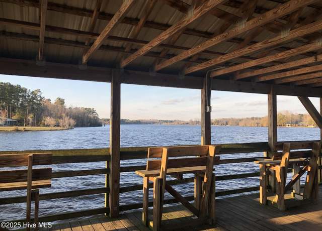 Property at 210 Near 206 Canal St, Tabor City, NC 28463