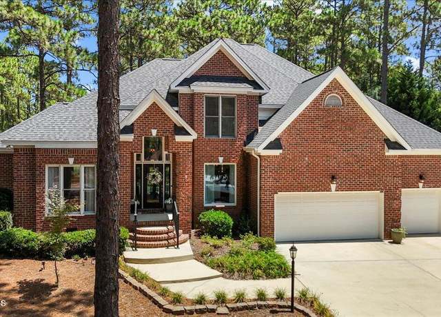 Property at 15 Plantation Dr, Southern Pines, NC 28387, 3 beds, 2.5 baths