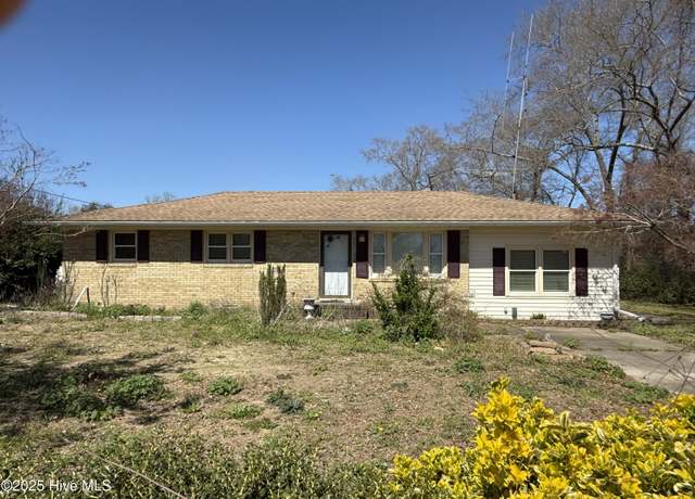 Property at 1938 Nc-403, Faison, NC 28341, 2 beds, 1 bath