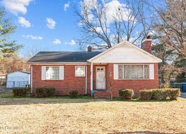 Property at 718 Jones Ave, Kinston, NC 28501, 3 beds, 1.5 baths