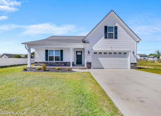 Property at 211 Grist Mill Dr, Havelock, NC 28532, 3 beds, 2 baths