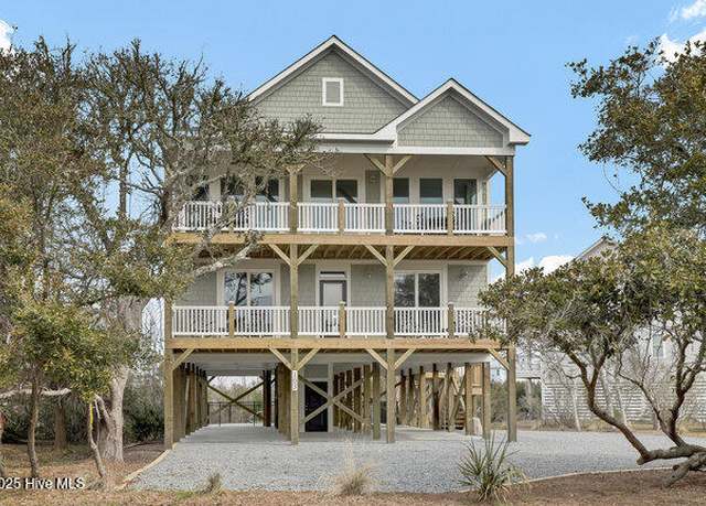 Property at 103 Old Village Ln, North Topsail Beach, NC 28460, 8 beds, 6 baths